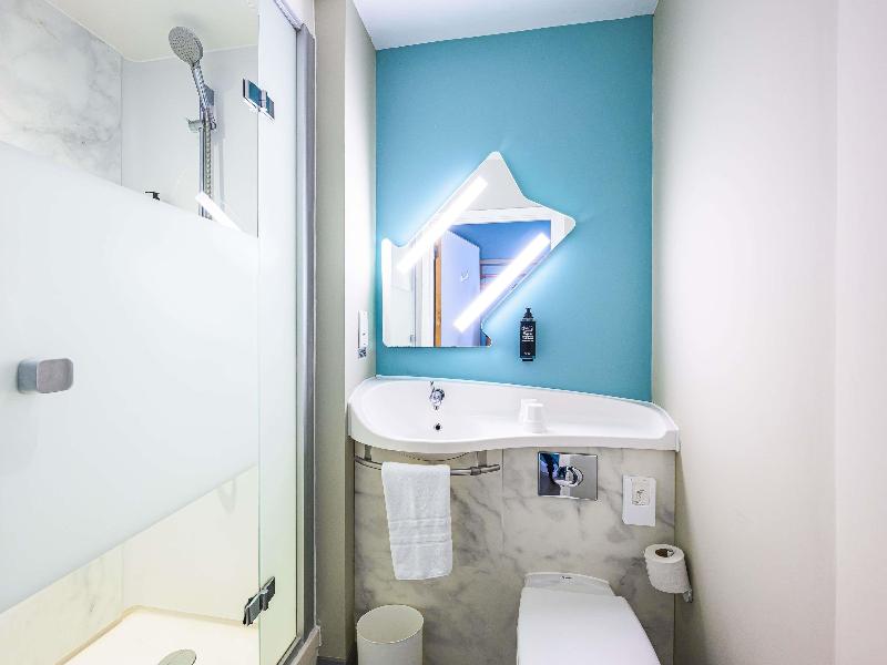 ibis budget London Whitechapel - Brick Lane image