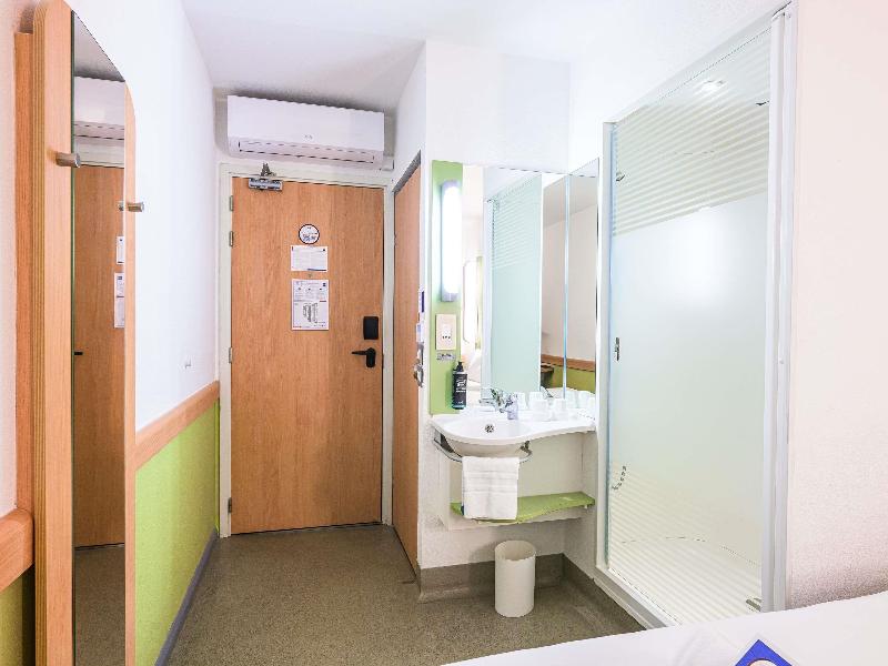 ibis budget London Whitechapel - Brick Lane image