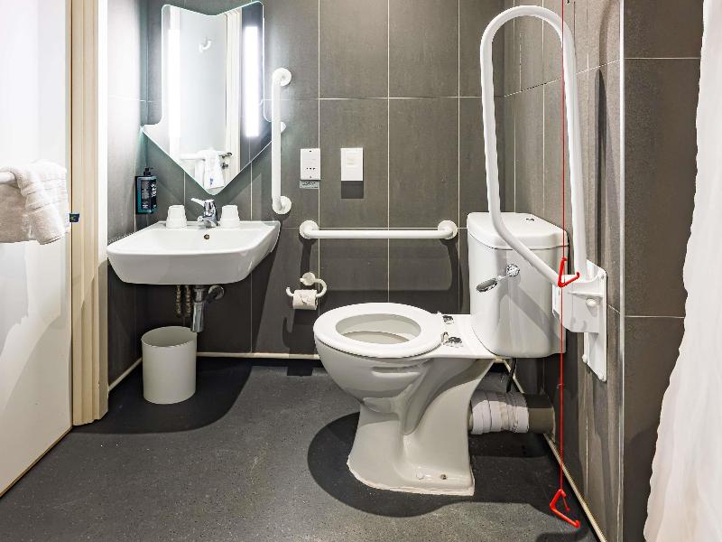ibis budget London Whitechapel - Brick Lane image