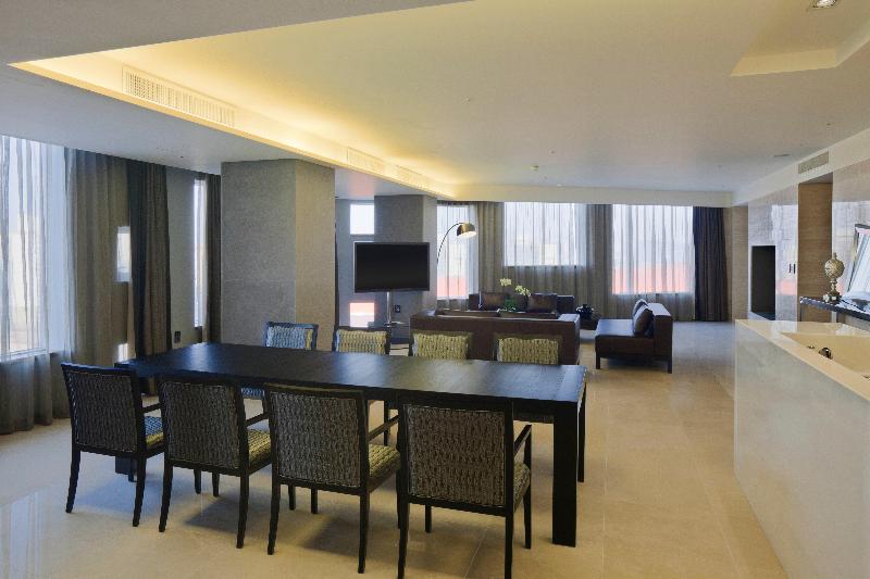Holiday Inn Gwangju image