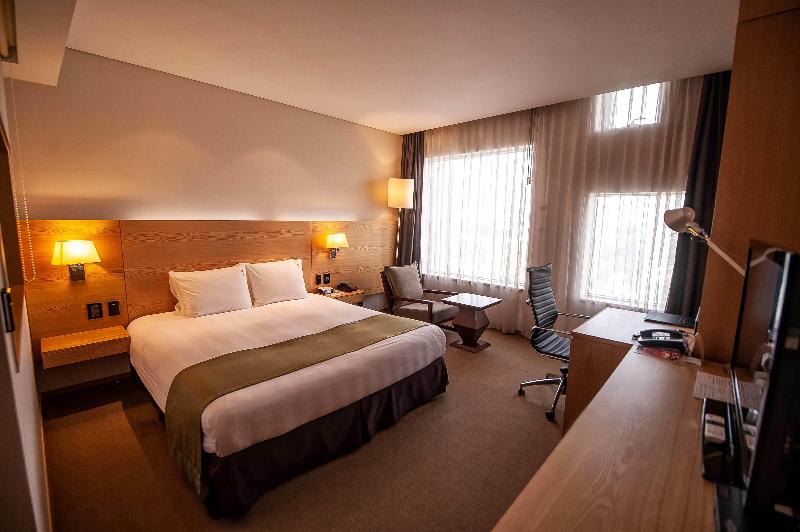 Holiday Inn Gwangju image