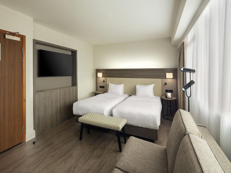 AC Hotel Birmingham NEC and Airport image