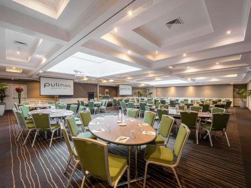 Pullman Sydney Hyde Park image