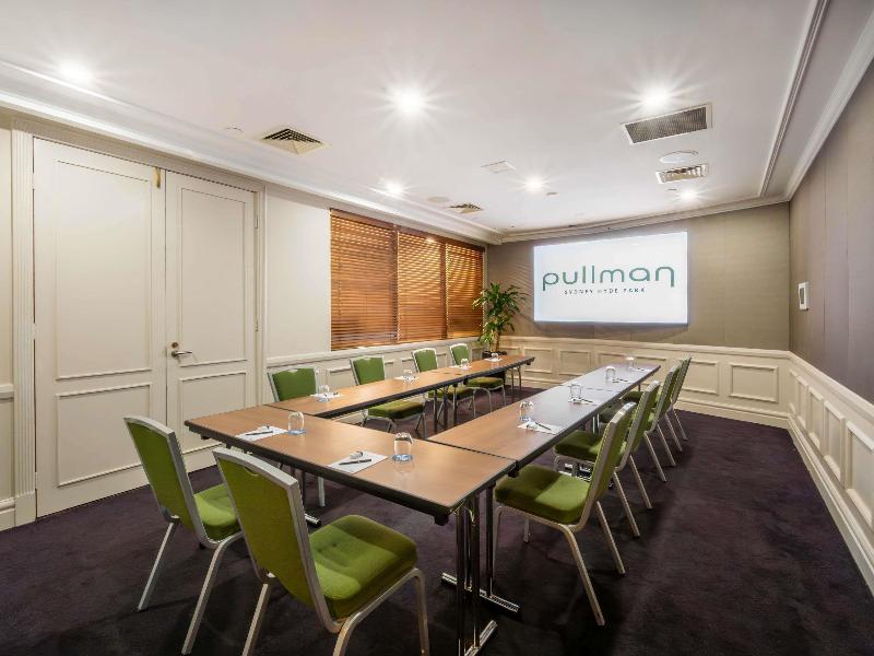 Pullman Sydney Hyde Park image