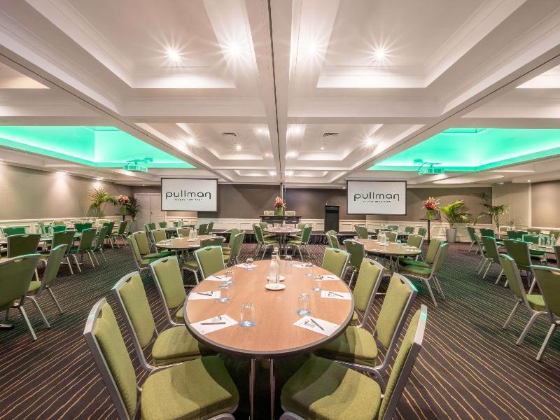 Pullman Sydney Hyde Park image