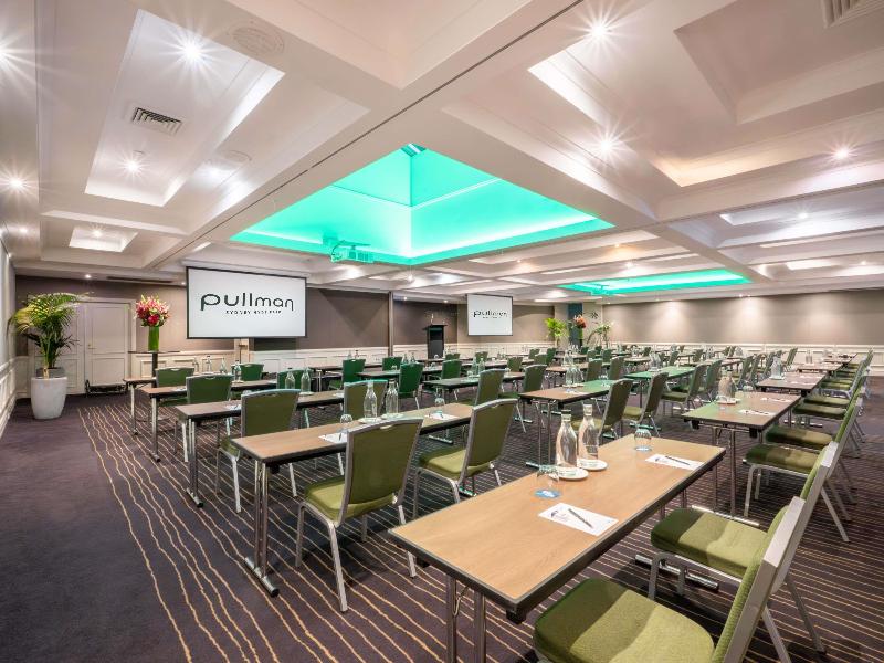 Pullman Sydney Hyde Park image