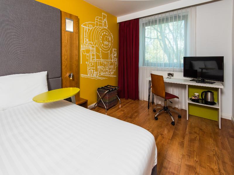 Ibis Styles Crewe image