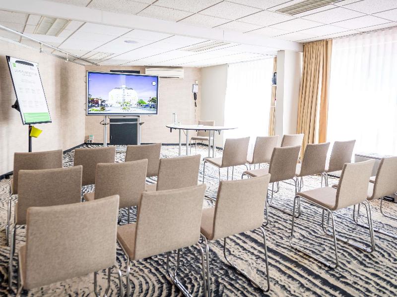 Ibis Styles Tours Centre image