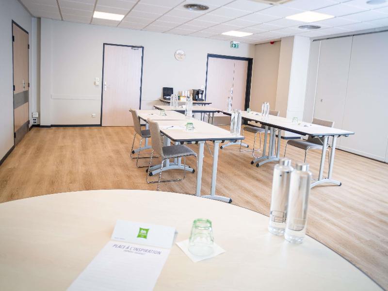 Ibis Styles Tours Centre image