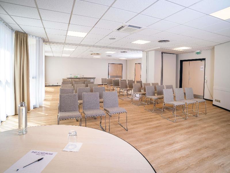 Ibis Styles Tours Centre image