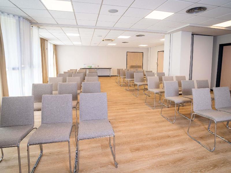 Ibis Styles Tours Centre image