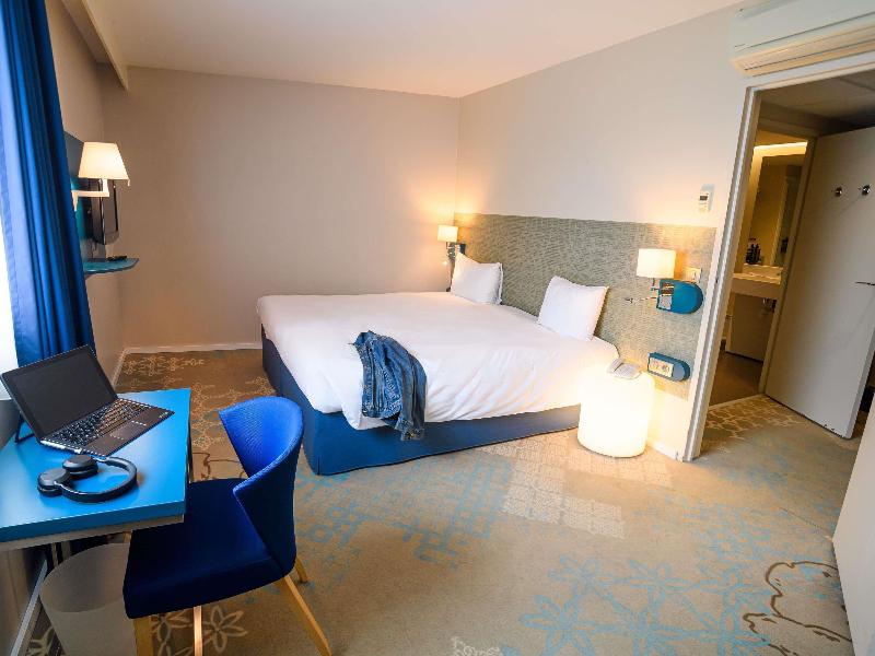 Ibis Styles Tours Centre image