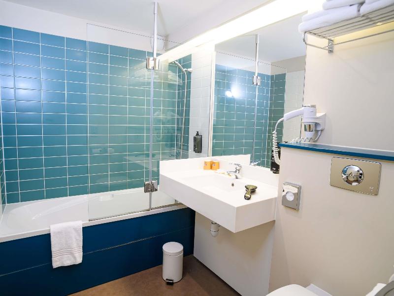 Ibis Styles Tours Centre image