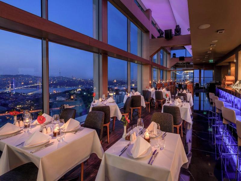 Renaissance Istanbul Bosphorus image