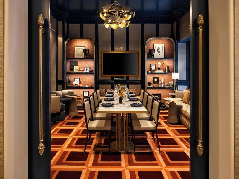 The Talbott Hotel image