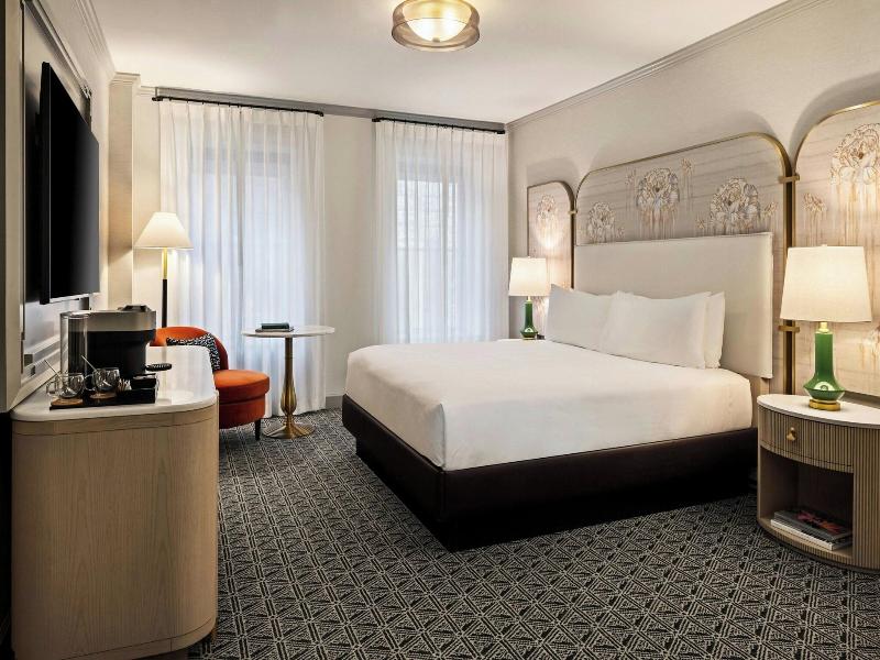 The Talbott Hotel image