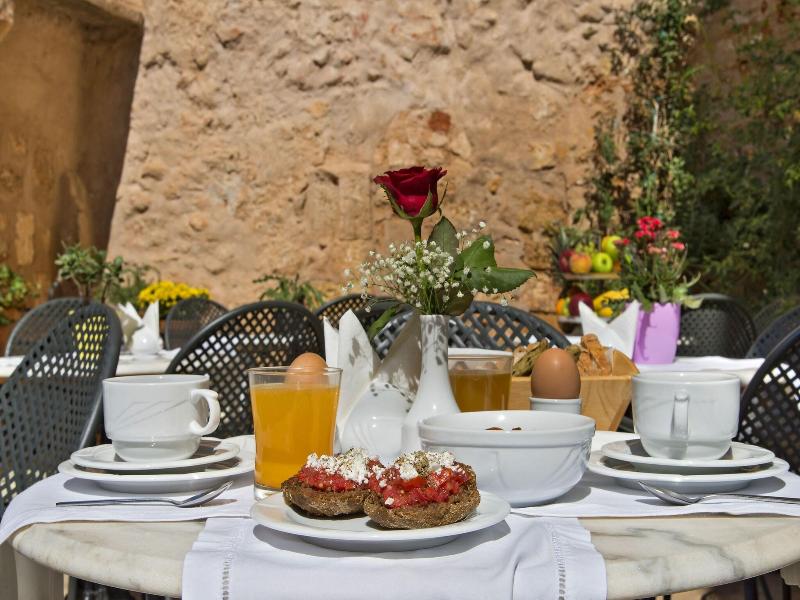 Ionas Boutique Hotel image