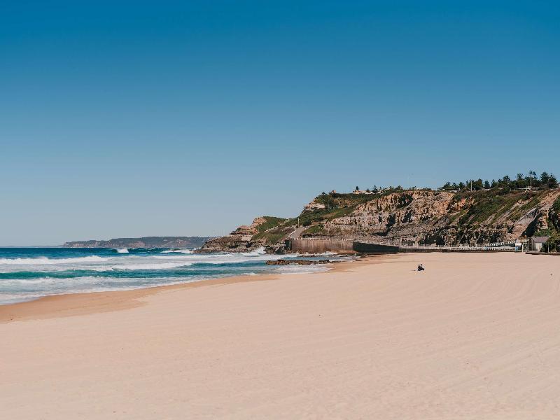 Novotel Newcastle Beach image