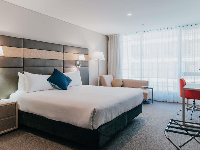 Novotel Newcastle Beach image