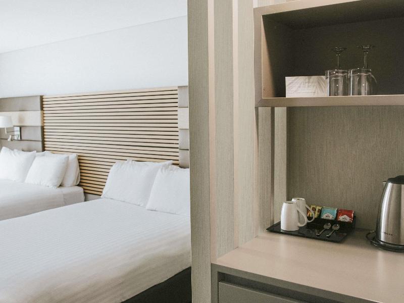 Novotel Newcastle Beach image