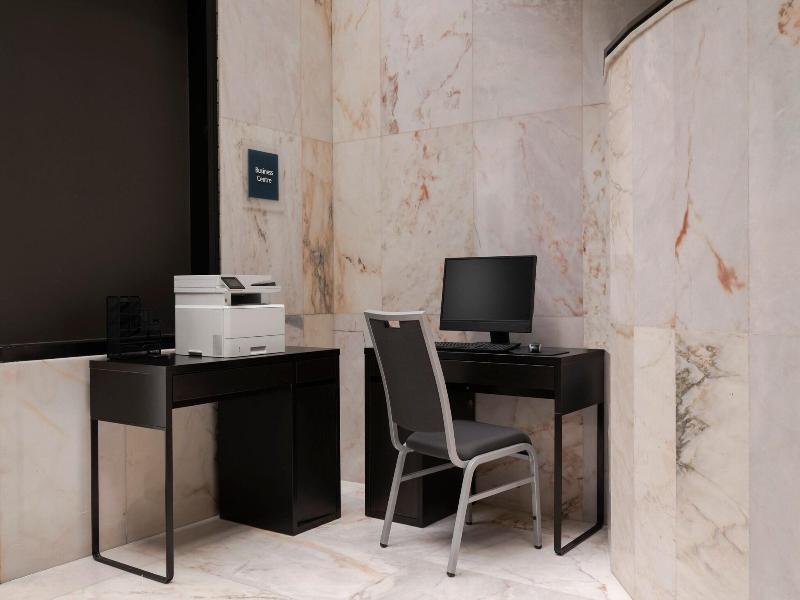 Four Points By Sheraton Perth image