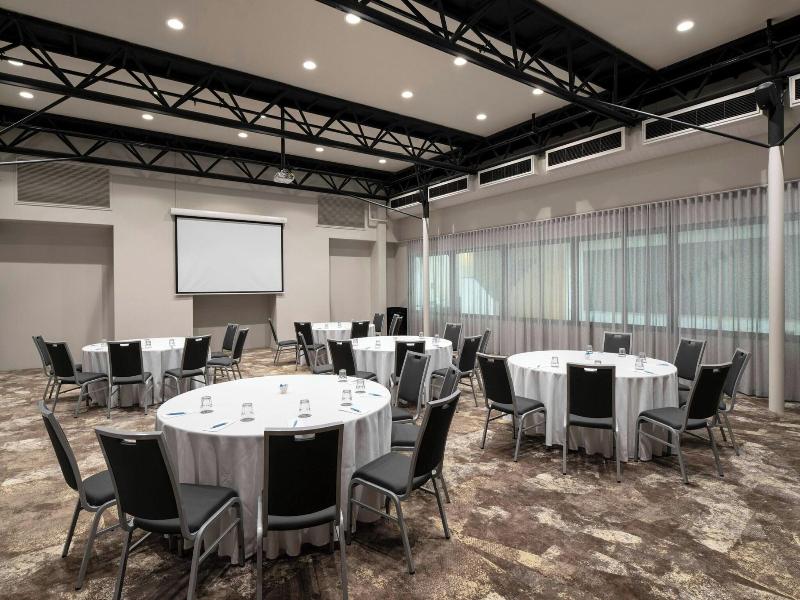 Four Points By Sheraton Perth image