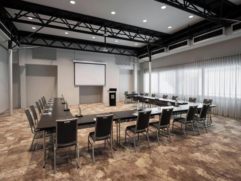 Four Points By Sheraton Perth image