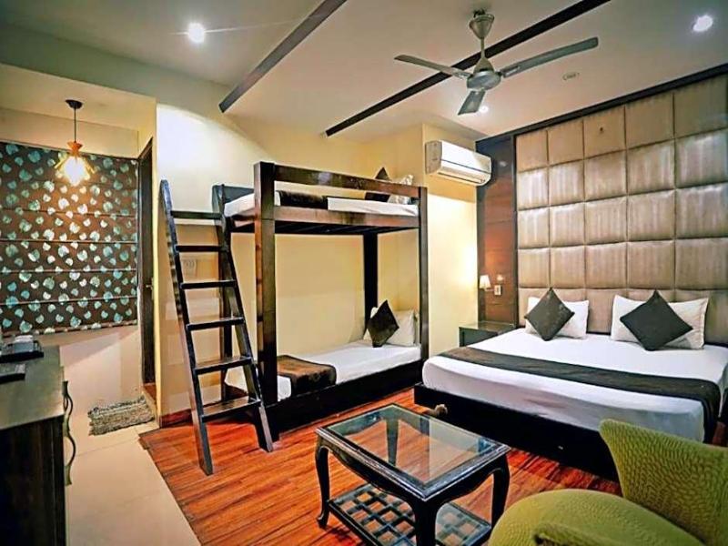 Staybook Hotel Aira image
