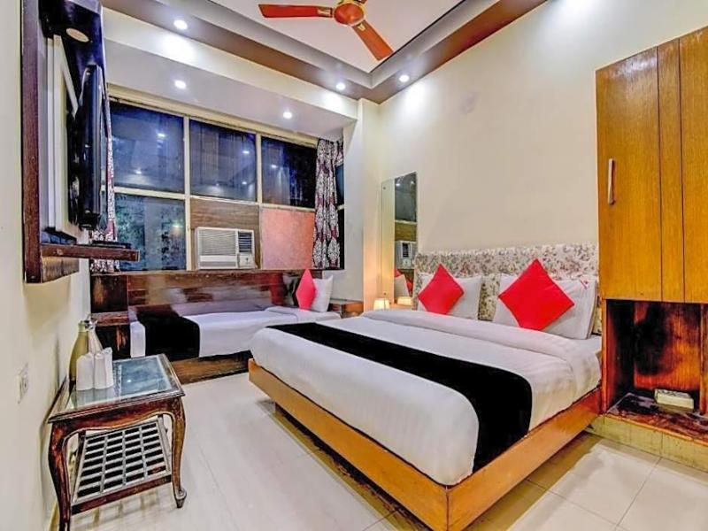 Staybook Hotel Aira image