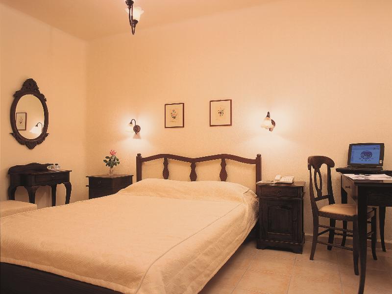 Nymphes Luxury Apartments image