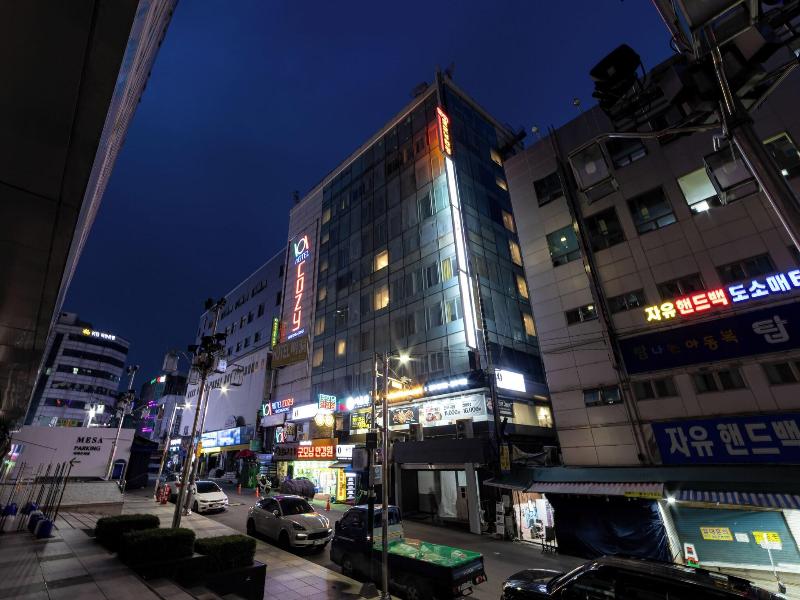 COZY MyeongDong image