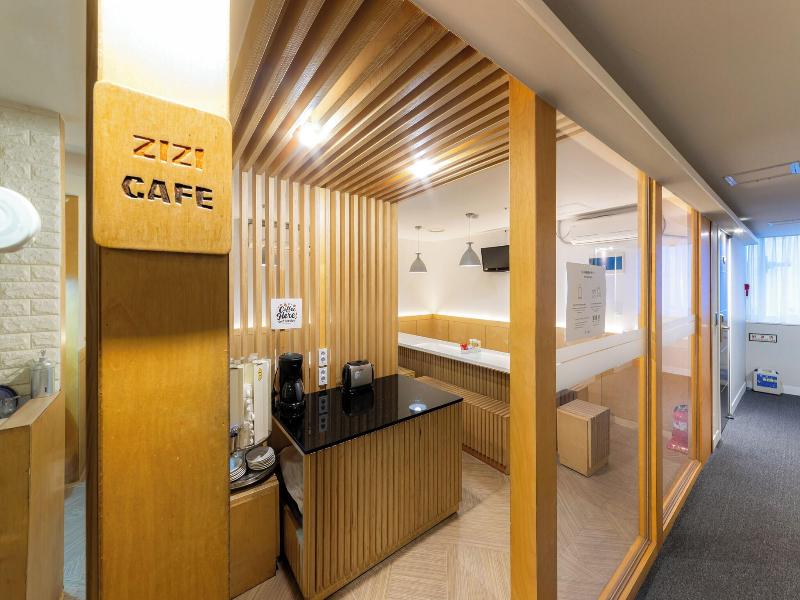 COZY MyeongDong image