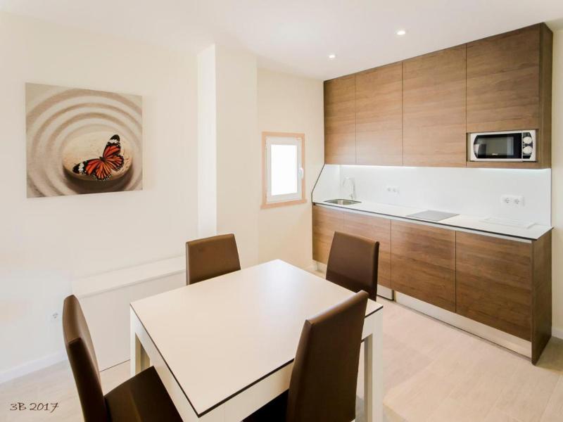 Apartamentos Ponent image