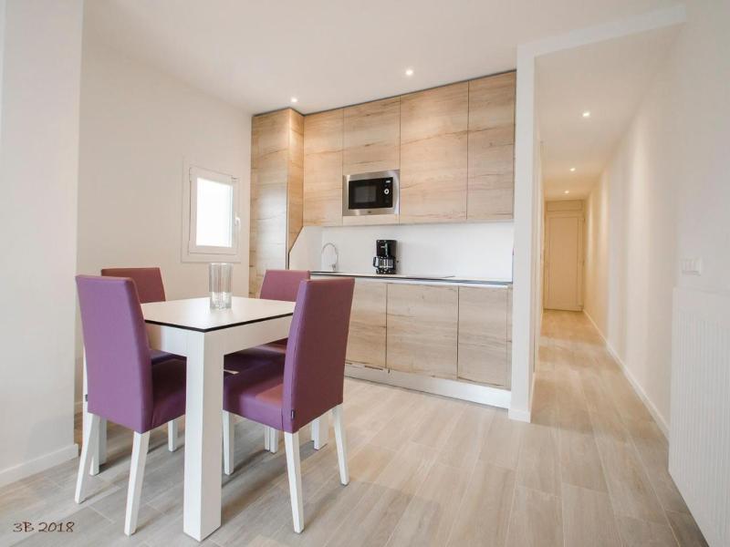 Apartamentos Ponent image