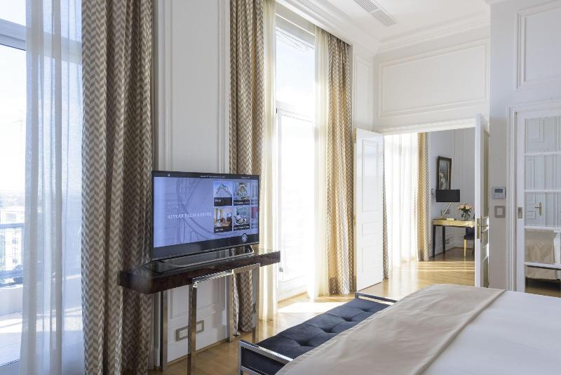 Stay in style at Alvear Palace