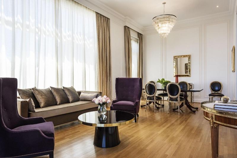 Stay in style at Alvear Palace