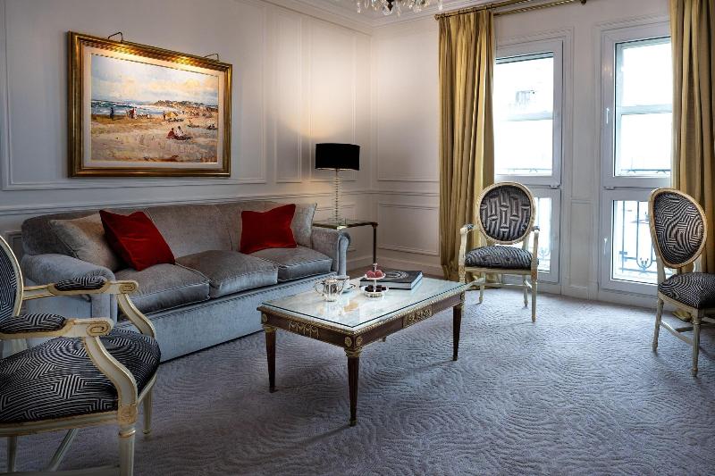 Stay in style at Alvear Palace