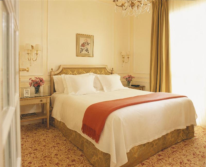Stay in style at Alvear Palace