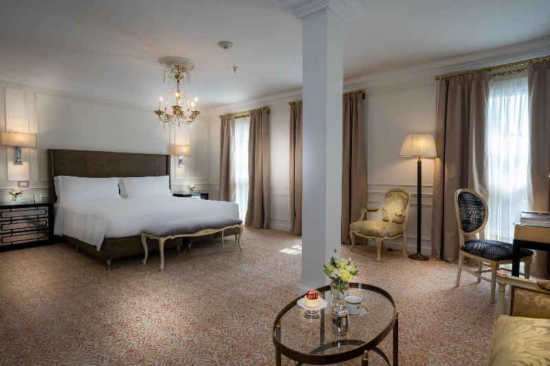 Stay in style at Alvear Palace