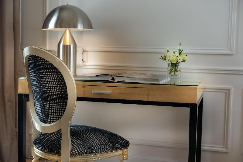 Stay in style at Alvear Palace