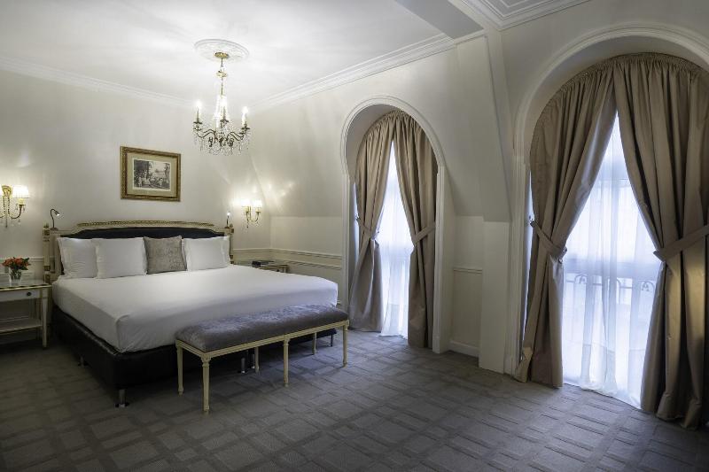 Stay in style at Alvear Palace