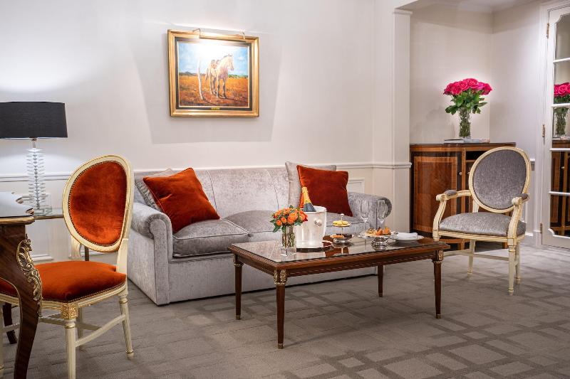 Stay in style at Alvear Palace
