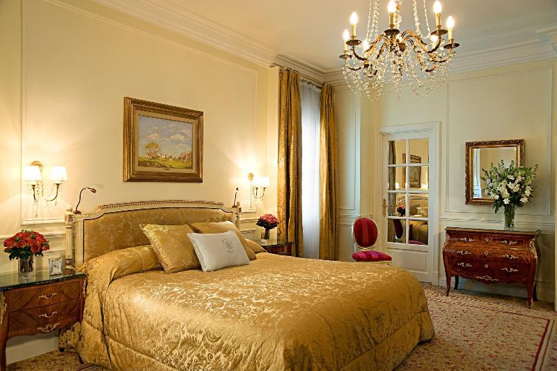 Stay in style at Alvear Palace