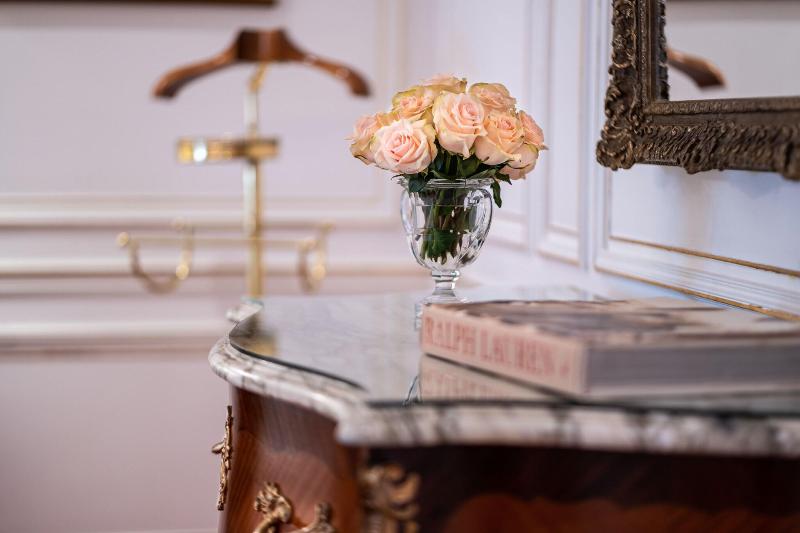 Stay in style at Alvear Palace