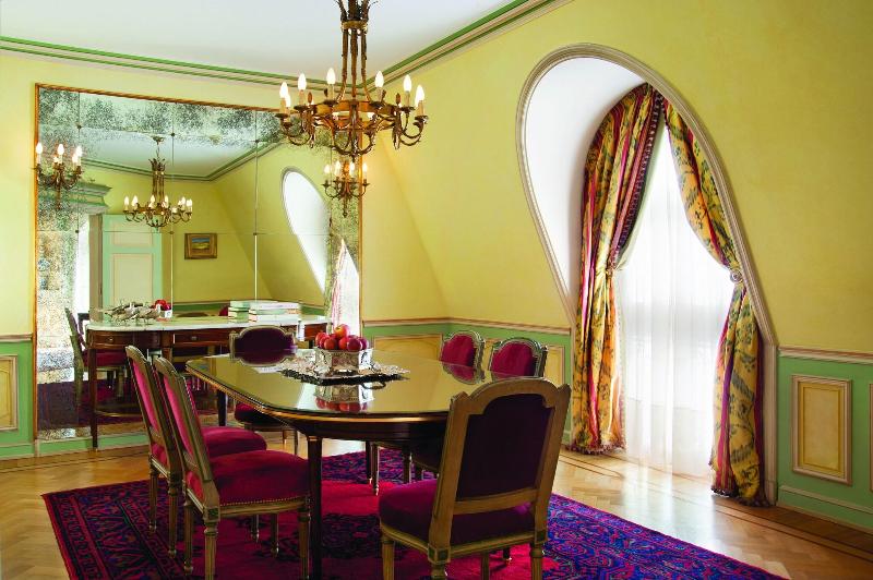 Stay in style at Alvear Palace