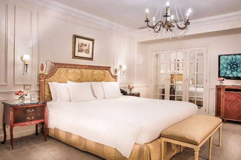 Stay in style at Alvear Palace