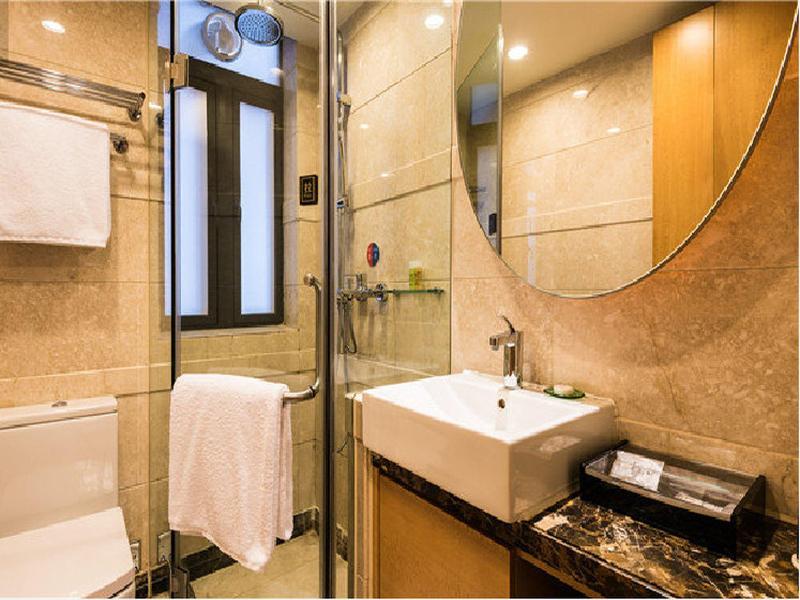 Dan Executive Apartment image