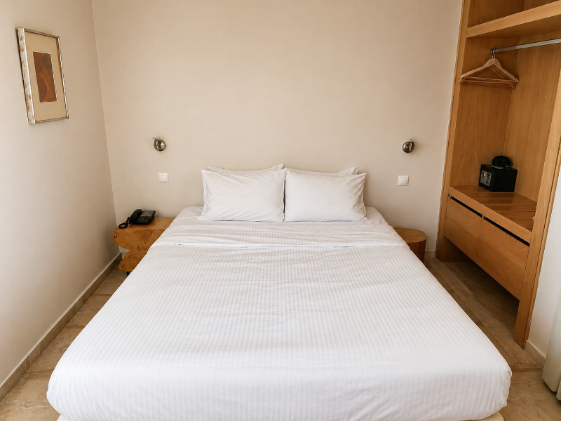 Loriet Hotel image