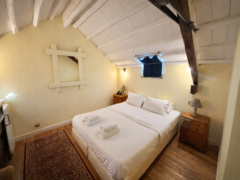Loriet Hotel image