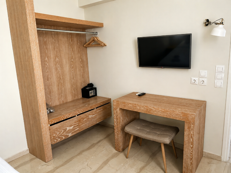 Loriet Hotel image